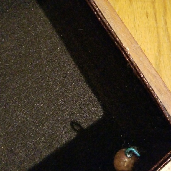 Cigar Box Handbag - Picture 5 of 6